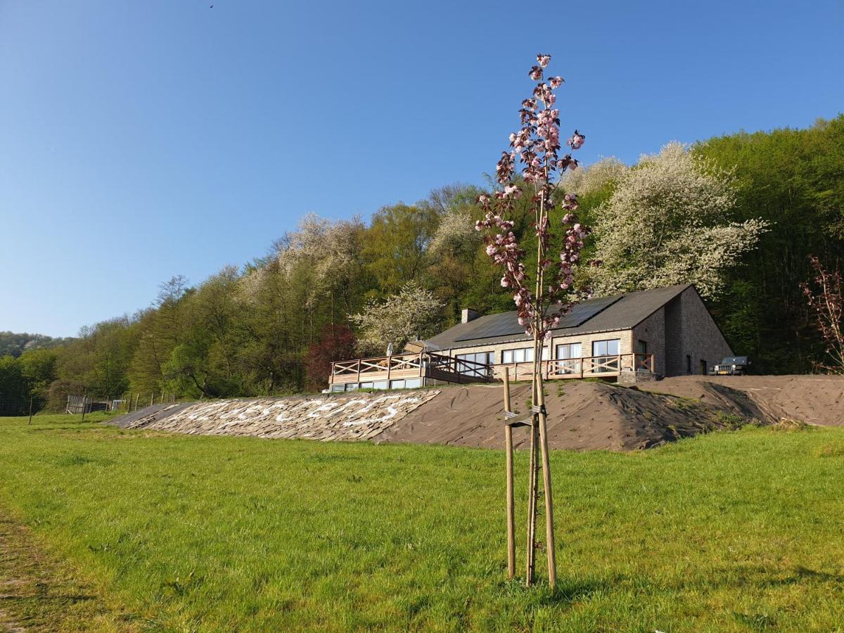 Le Val Des Cerfs - Het Hertendal Hastiere-par-dela Exterior foto